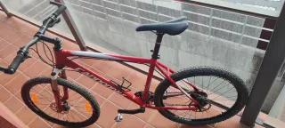 Bicicleta Cannondale Trail SL Roja