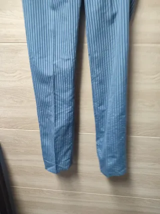 Pantalón Baserri rayas grises