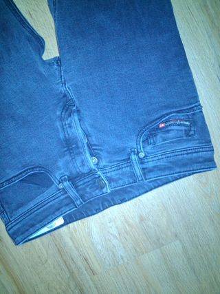 Diesel SLEENKER-X Jeans grigi