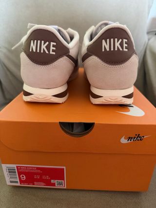 Nike Cortez Beige y Marrón Talla 40.5