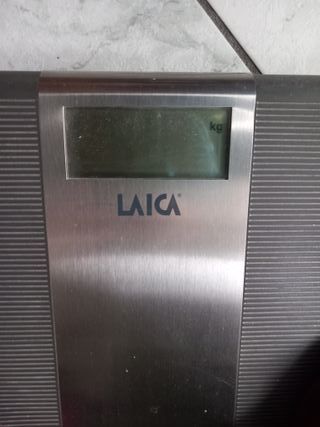 Bilancia digitale pesapersone LAICA