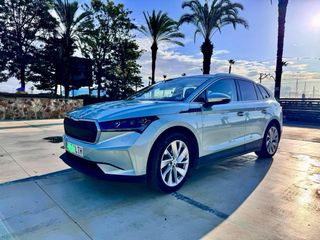 Skoda Enyaq iV • Batería 77 Kwh • Gran autonomía