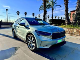 Skoda Enyaq iV • Batería 77 Kwh • Gran autonomía