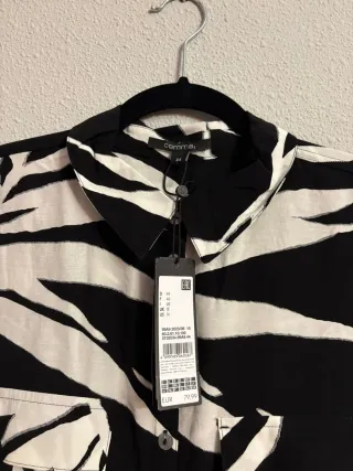 Vestido camisero estampado hojas