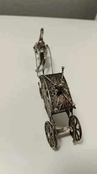 Carruaje y Caballo Vintage Plateado