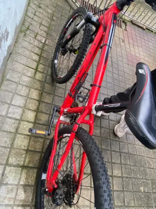 Bicicleta Montaña Rueda 24 Roja