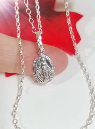Cadena 50cm con  Medalla La  Milagrosa plata 925