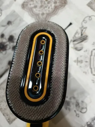 Stiratrice verticale Tefal Pure Pop gialla