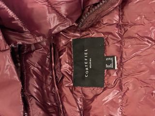 Chaqueta Cortefiel plumas acolchada granate XL