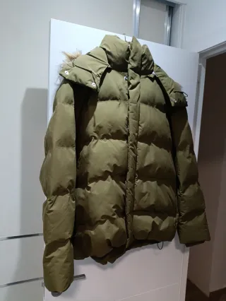 Chaqueta  hombre acolchada verde kaki nueva