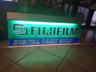 Insegna Luminosa Fujifilm Digital Print Shop