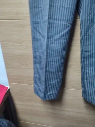 Pantalones Baserri grises a rayas