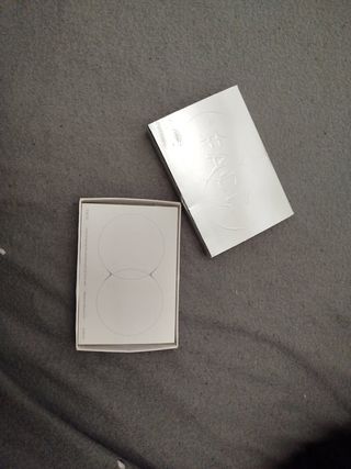 FACE Jimin BTS mini álbum.