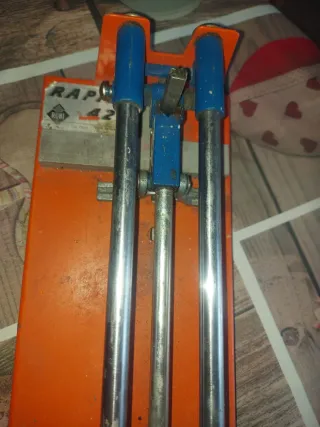 Herramientas de construcción variadas