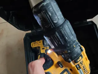 Dewalt Taladro y Llave de Impacto