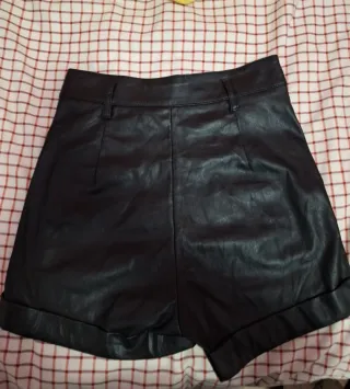 Short negro polipiel