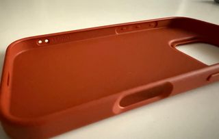 Funda iPhone 16 Pro.