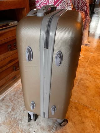 Maleta de cabina dorada