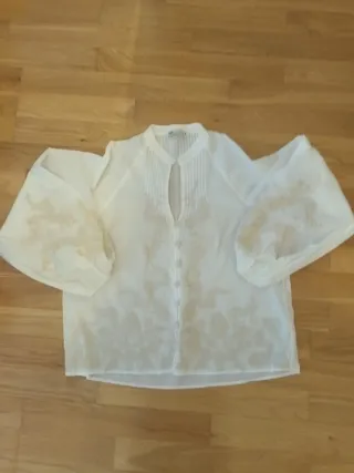 Blusa Zara Talla M Bordada