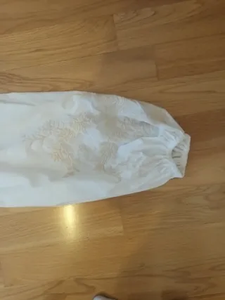 Blusa Zara Talla M Bordada