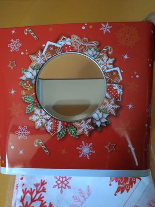 Biscottiera e tovaglia natalizia nuove