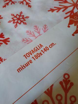 Biscottiera e tovaglia natalizia nuove