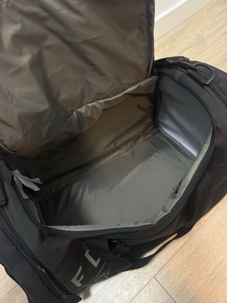 Maleta Fox Camo Negra Nueva