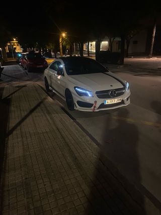 Mercedes-Benz Cla200 2015