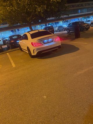 Mercedes-Benz Cla200 2015