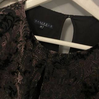 Blusa fiesta de la firma Caramelo de terciopelo M