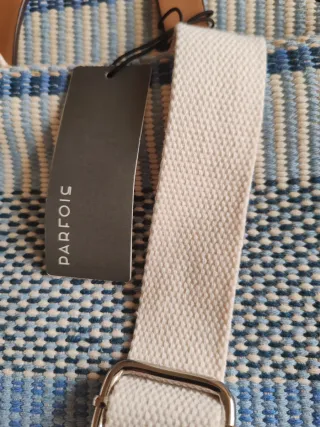 Mochila Parfois tejida azul y beige