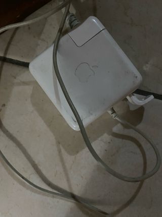 MacBook G4 Vintage Apple