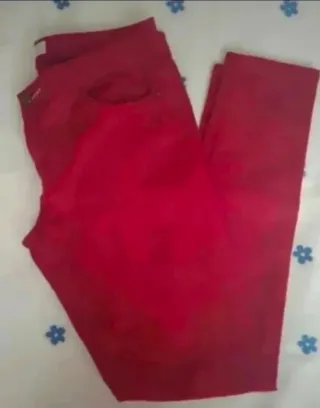 Pantalones Sfera Rojos Talla 40