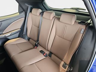 Lexus LBX 1.5 136cv HEV Elegant+