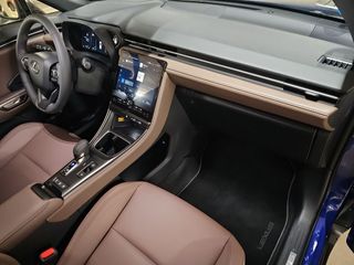 Lexus LBX 1.5 136cv HEV Elegant+