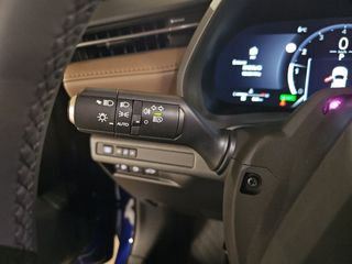 Lexus LBX 1.5 136cv HEV Elegant+