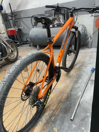 Bicicleta Cannondale Naranja