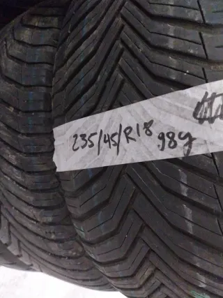 Neumáticos Michelin 235/45R18
