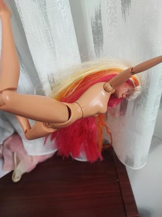 Bambola Barbie Hawaii Hula Hair