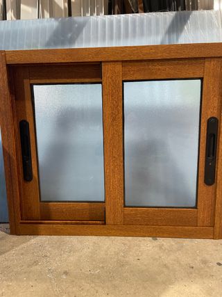 Ventana corredera nogal embero60x50 cm NUEVA