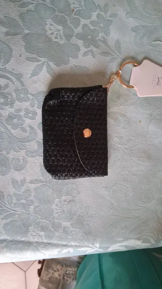 Portacarta o porya documenti