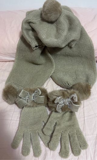 Conjunto Gorro, Bufanda y Guantes Mayoral