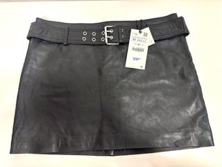 Falda de piel negra Talla M