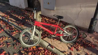 Bicicleta BMX Monty Arena 149 Roja