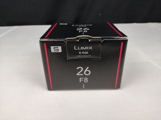 Lente Lumix S 26 mm F8 (S-R26) NOVO