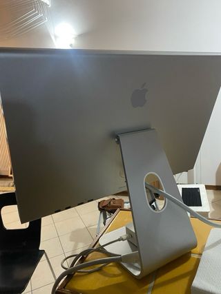 Monitor Apple Vintage con alimentatore