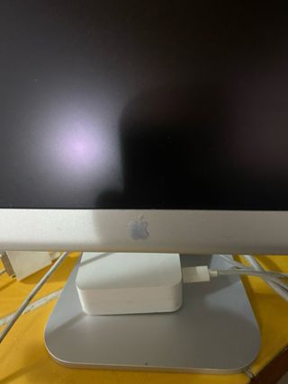 Monitor Apple Vintage con alimentatore