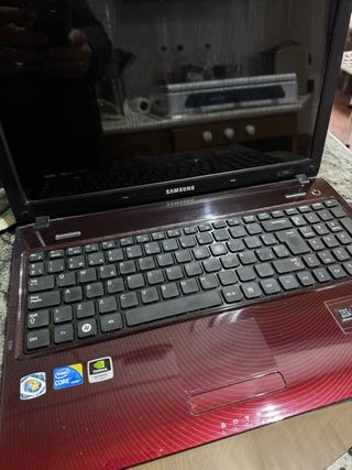 Portátil Samsung R580 para piezas