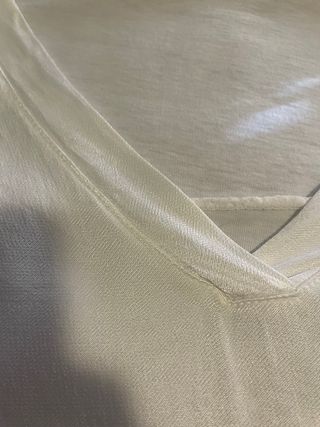 Camiseta blanca algodón y raso