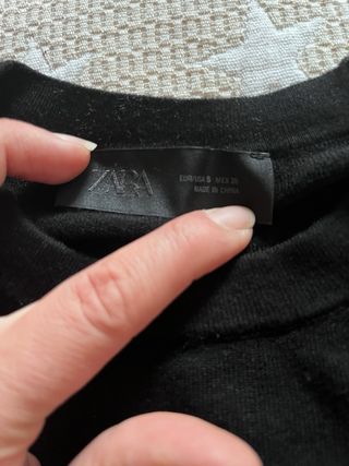 Jersey negro Zara botones manga